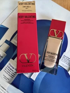 Very Valentino Sunscreen SPF26 Light Lasting Foundation Light Rosa 4 (ligr 4)new - Picture 1 of 9