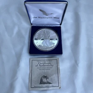 Washington 1996 como nuevo media libra Silver Eagle .999 fino con caja y certificado de autenticidad 16247-96 - Imagen 1 de 11