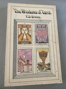 The Windows of Tarot - F. D. Graves - 1973 paperback - some wear - Foto 1 di 7