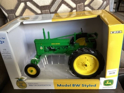 ERTL 1/16 John Deere Late Model B Wide Front Tractor with FFA Logo 45825 - Image 1 of 4