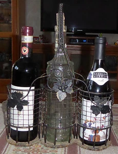 Vintage Wire & Wicker Wine Bottle Carrier with glass bottle - Picture 1 of 7