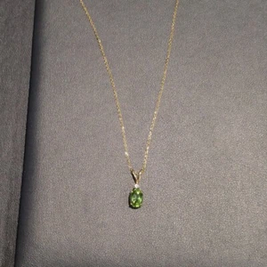 14 Karat Yellow Gold Peridot Pendant and 14 KYG 20” Chain - Picture 1 of 9