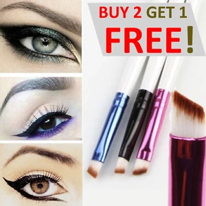 Professional Angled Slanted Makeup Brush For Eyeshadow Eyeliner Eyebrow Powder - Picture 1 of 9