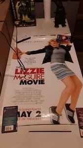 THE LIZZIE MCGUIRE MOVIE - ORIGINAL DS ROLLED POSTER - 2003 - HILARY DUFF - Picture 1 of 2