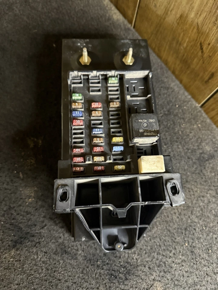 Ford F250 F350 Super Duty 2001 diésel caja de fusibles relé panel gema 1C3T-14A067-CB Foto 1 de 4