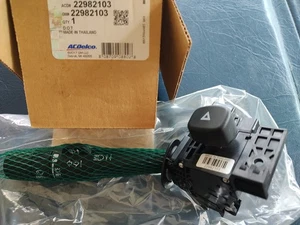 OEM NEW Combination Headlight Turn Signal Switch 14-19 Silverado Sierra 22982103 - Bild 1 von 7