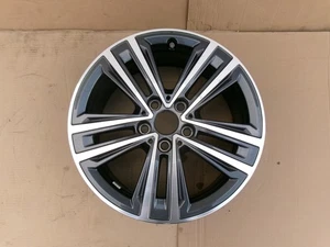 BMW 1er F40 Doppelspeiche 548 bicolor Felge Alufelge Leichtmetallrad - Bild 1 von 5