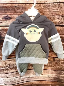 Star Wars The Mandalorian Baby Yoda Conjunto de Sudadera con Capucha y Pantalones 18 Meses Nuevo con Etiquetas - Imagen 1 de 5