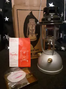 Vapalux Pressure Lantern Model 320, Boxed with Accessories. - Picture 1 of 8