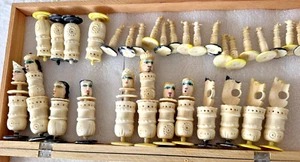 Vintage PULPIT ART DECO Carved Hand Painted Spanish Mexican Chess Set Complete - Picture 1 of 13