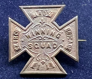 VINTAGE KUPFERKREUZ "SIEGERKOMMANDO" KIRCHENJUNGEN BRIGADE ANSTECKNADEL ABZEICHEN - Bild 1 von 4