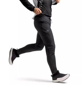 Arc’teryx Norvan Insulated Pant Jogger Men’s Small Black Gorp Core NWOT - Picture 1 of 7