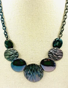Liz Claiborne Peacock Tone Oval Panel Chain Link Necklace 18 Inch - Picture 1 of 24