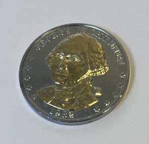 George Washington 250th Anniversary Commemorative Coin Medal Token - 1732-1982 - Picture 1 of 3