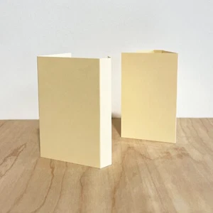 Cassette J-Cards - With Inner Panel - Discounted - Manila Cream Paper - 25 Piece - Picture 1 of 3