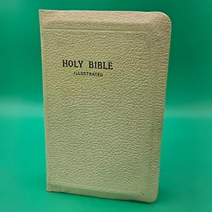 Holy Bible KJV Self-Pronouncing Edition Illustrated World Publishing White 1940s - Imagen 1 de 11