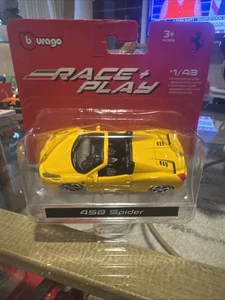 BURAGO * 1/43 FERRARI 458 SPIDER * Yellow * Car * Mint In Box - Bild 1 von 3