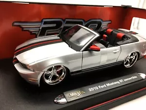 Ford Mustang GT 2010 convertible - # 31337 - # 0933 - 1:18 Maisto Pro Rodz - Imagen 1 de 9