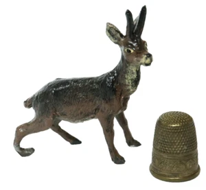 Alte Guss Figur Wiener Bronze ? Gams Steinbock Miniatur bronce Figuren Wien 5cm - Picture 1 of 7