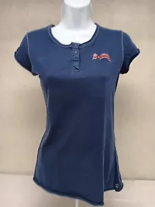 MAGLIETTA ANTIGUA DONNA BLU MEDIO ATLANTA BRAVES SNAP HENLEY MANICA CORTA ORLO GREZZO - Foto 1 di 11