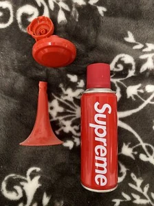 Supreme Air Horn Red One Size F/W 15 - Bild 1 von 2