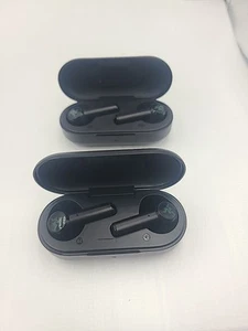 Lot Of 2 Razer Hammerhead True Wireless Bluetooth Earbuds and Charging Case - Picture 1 of 6