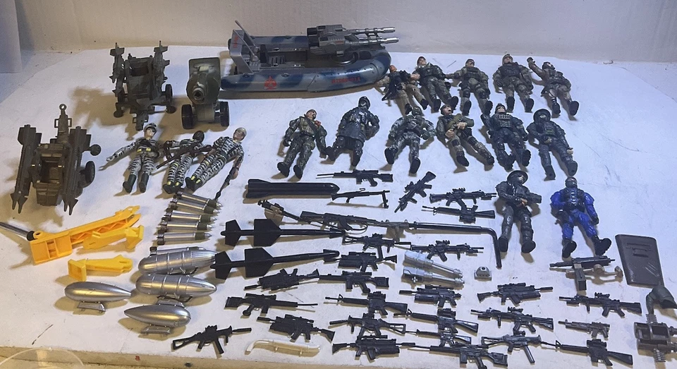 Figuras de acción de juguete Lanard Corps de colección militares del ejército operaciones especiales (lote de 80+) Foto 1 de 4