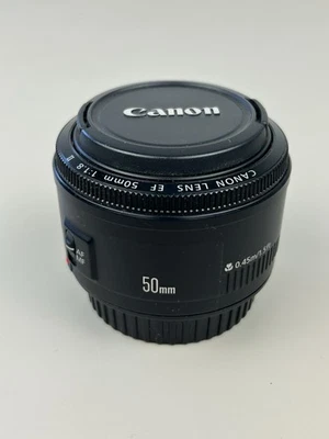 Canon Lens EF 50mm 1:1.8 II - F1.8 Auto Focus/Manual Focus - Image 1 of 4