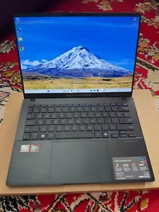 ASUS Vivobook S14 M5406 14" 120Hz OLED AMD Ryzen AI 9 365 24GB 1TB 880M Garde A- - Picture 1 of 9