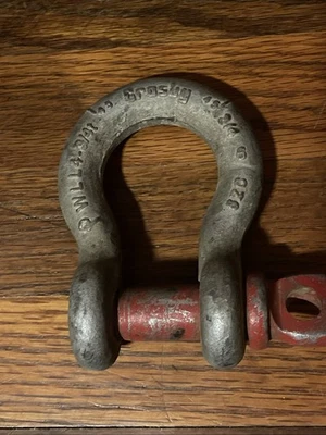 Crosby 3/4" G-209 Screw Pin Anchor Shackle - 4 3/4 Ton WLL - Image 1 of 2