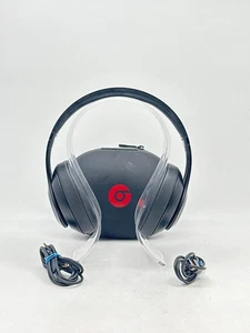 Beats by Dre Studio3 Wireless Headphones - Black Case & All Cables Included - Picture 1 of 10
