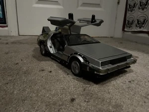 Back to the Future Delorean 1:15 Scale Diamond Select Replica Rare Movie Toy 80s - Picture 1 of 10