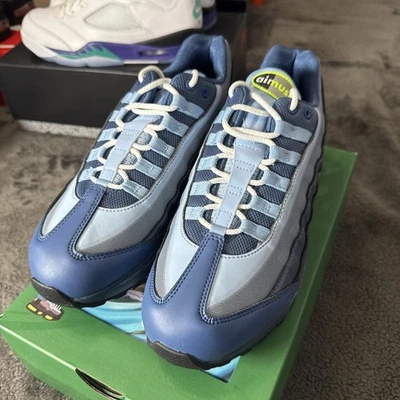 Tamanho 8.5 - Nike Yu-Gi-Oh! X Air Max Muscle 95 QS Joey com cartão novo em folha - 2025 - Imagem 1 de 4