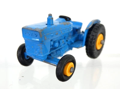 Lesney Matchbox Ford Tractor No 39 Blue Yellow Farm Toy Vintage Collectable - Image 1 of 4