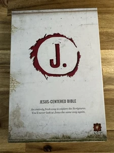 Jesus-Centered Bible NLT (2016, Imitation Leather - Cranberry) Box Sticker New - Foto 1 di 9