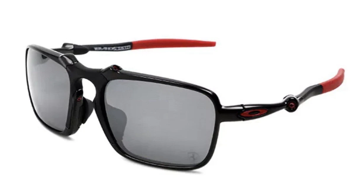 Preços baixos em Óculos de sol Oakley Badman para Homens | eBay