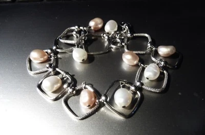 NWOT RARE TIFFANY & CO IRIDESSE 925 STERLING DANGLING FREASHWATER PEARL BRACELET - image 1 of 4