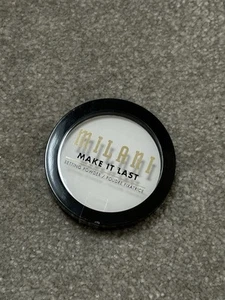 Milani Make it Last Pressed Setting Powder 110 Matte 8g - New & Sealed - Picture 1 of 3