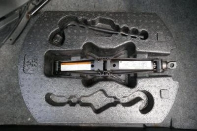 Jack fits 2012 Mitsubishi Galant  1725171 - Image 1 of 4