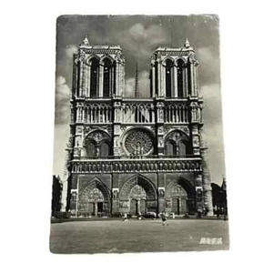 Postal RPPC Notre Dame Catedral París Francia Coches Gente c1956 B345 - Imagen 1 de 2