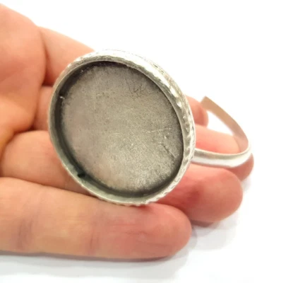 圆形锤形空白手链袖口边框树脂镶嵌玻璃凸圆形底座边框  — 第 1/4 张图片