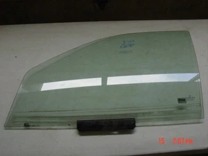 99-04 Jeep Grand Cherokee left front drivers side window door glass WJ clear - Picture 1 of 3