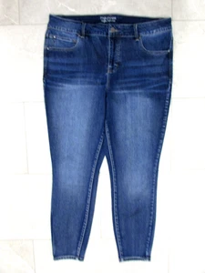 Pantalones de mezclilla ajustados de tiro alto Maurices Everflex talla 18W regular Adelgazante elástico - Imagen 1 de 6