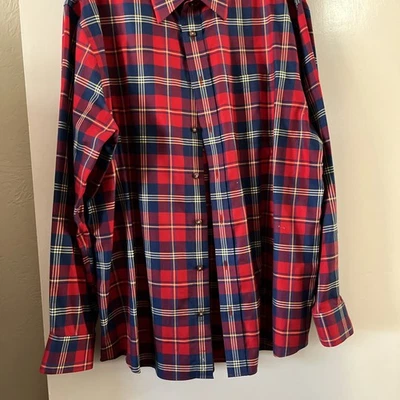 Camisa para hombre JOS A BANK Traveler's Collection a medida roja a cuadros abotonada XL Foto 1 de 4