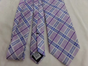 Geoffrey Beene Gives Back Purple-Blue-Gray Plaid Patterned 100% Silk Necktie NEW - Picture 1 of 4