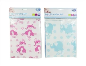 BABY CHANGING TRAVEL MAT 67cm x 47cm HOME & AWAY USE - FOLDING - HEARTS & STARS - Picture 1 of 7