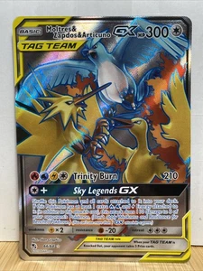 Pokémon Hidden Fates Moltres & Zapdos & Articuno GX 66/68 Ultra Rare - Bild 1 von 2