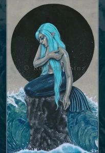 SIRENA Gótica Arte Fantasía IMPRESIÓN Olas de Mar Cabello Turquesa Roca Océano - Imagen 1 de 4
