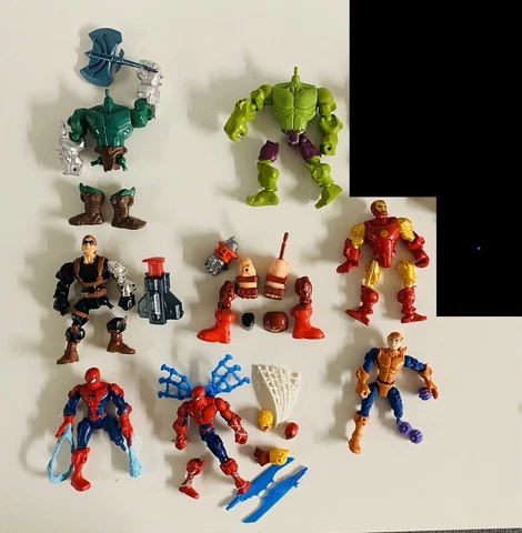 Lot 8 Marvel Mashers Spiderman Ironman Hulk Hobgoblin Skaar Winter Toys Cover