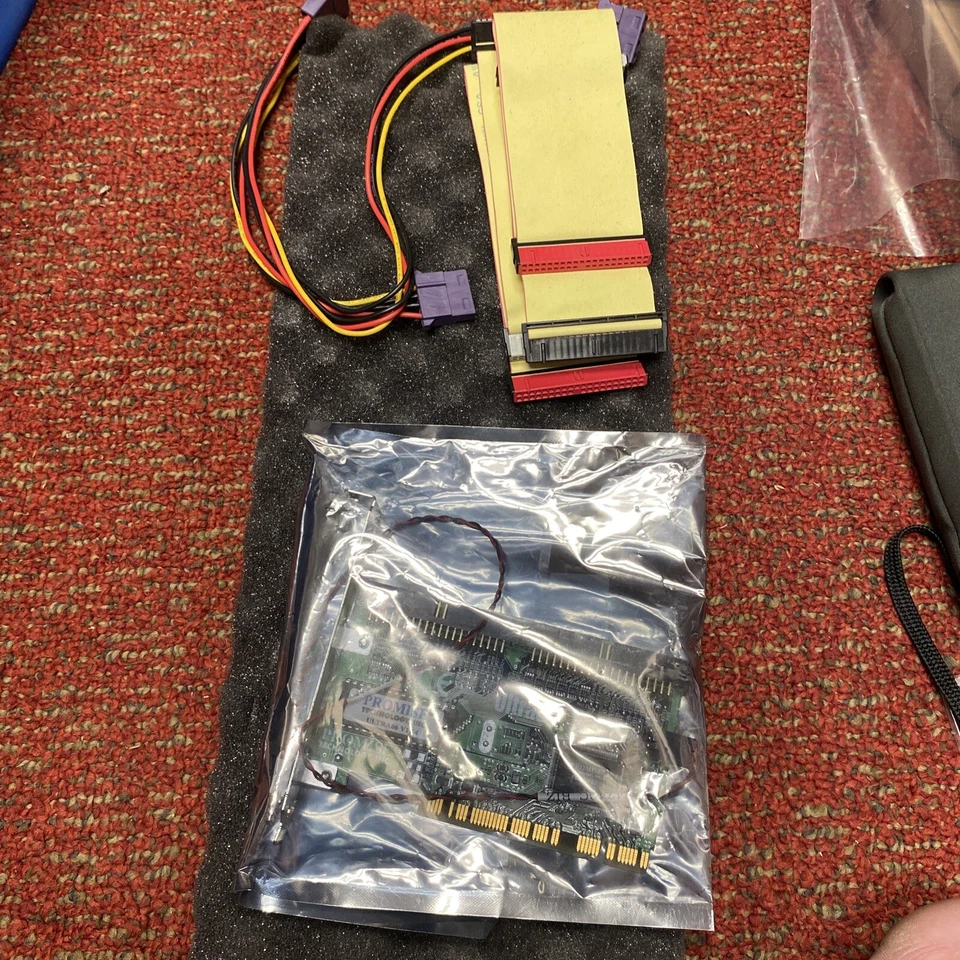 PROMISE TECHNOLOGY ULTRA66 ATA 66 PCI USED With Ribbons And Software - Image 1 of 4